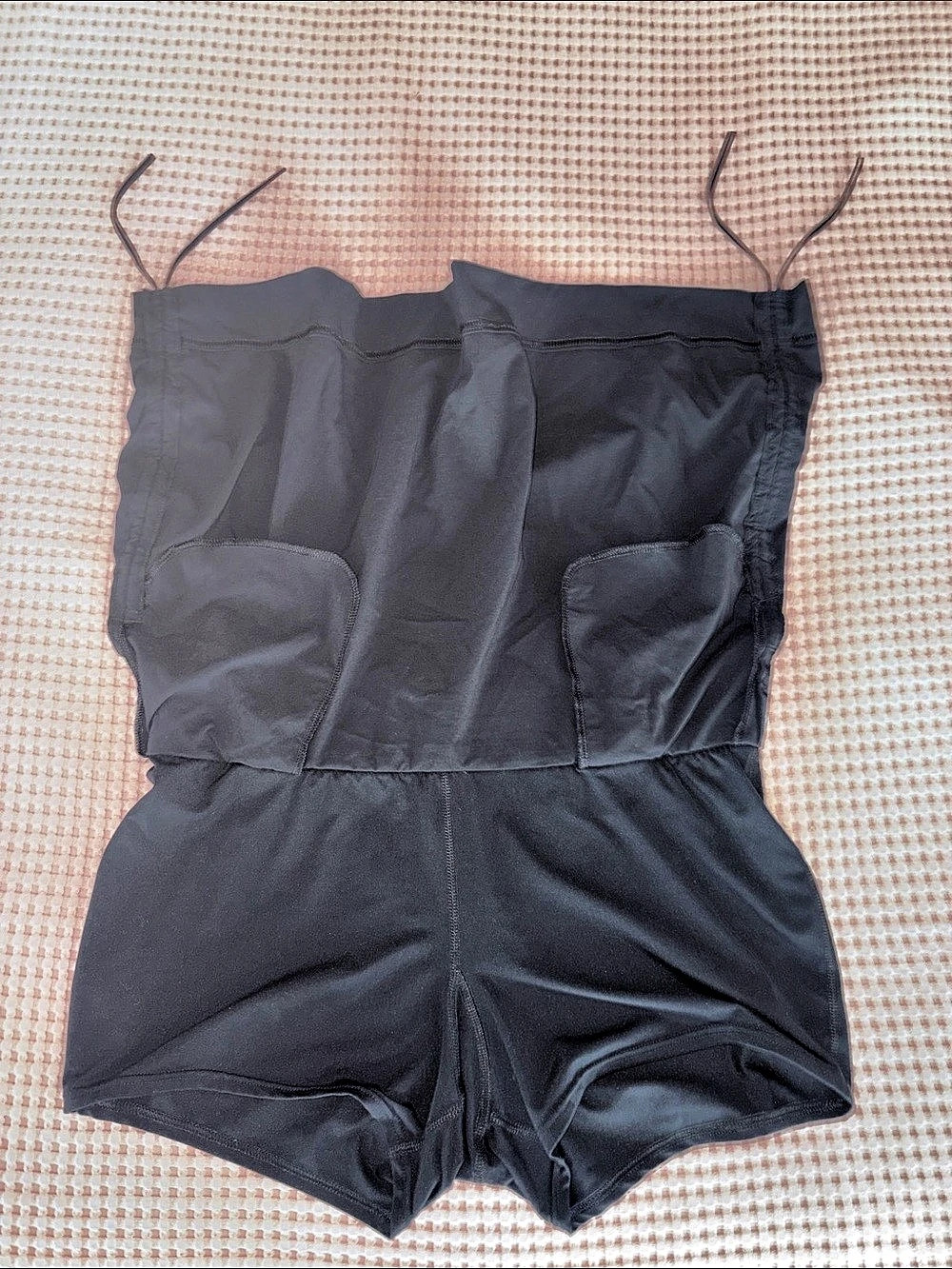 Columbia Omni-Shield Advanced Repellency Black Athletic Scort Size Large